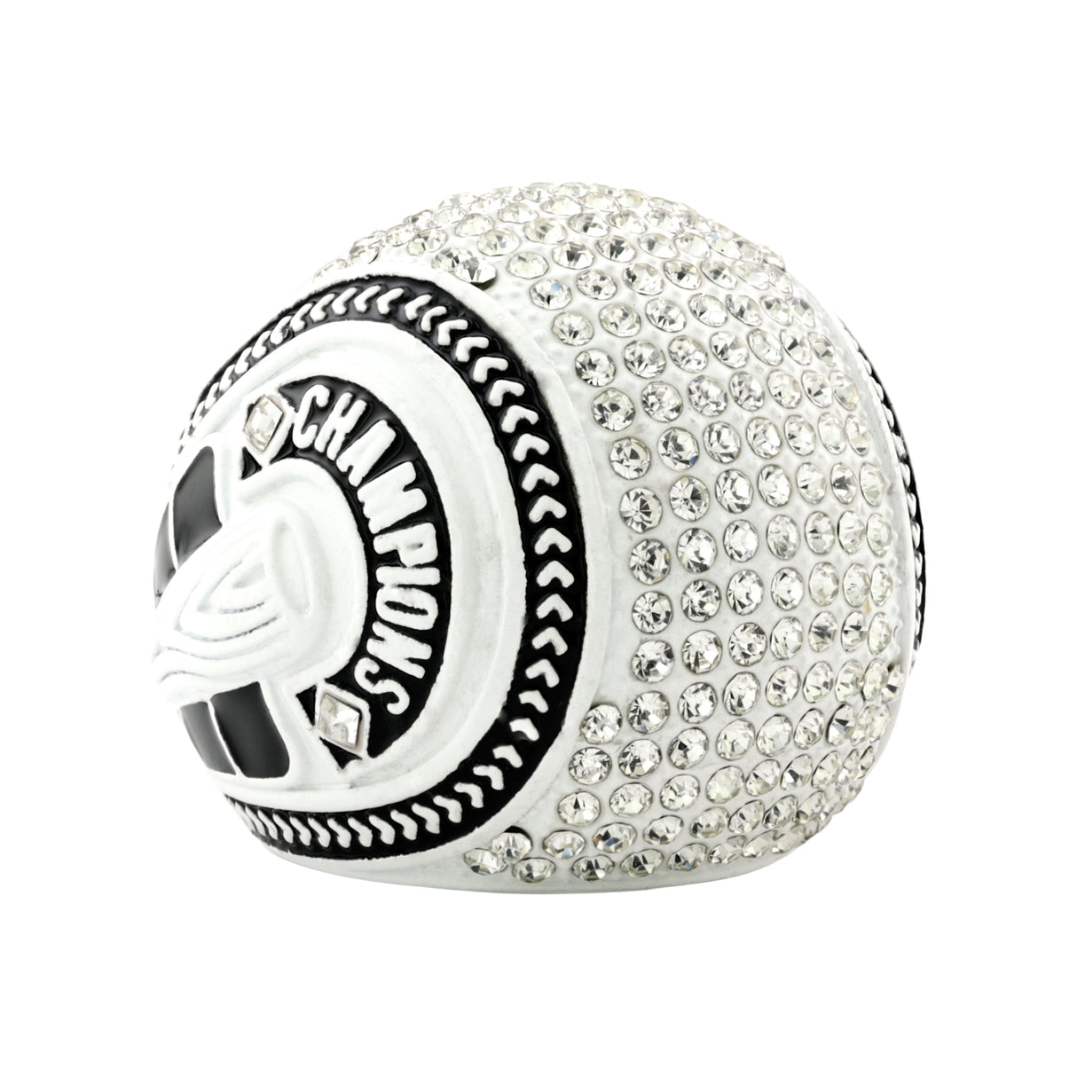GEN26A Black&White2 Champions Ring