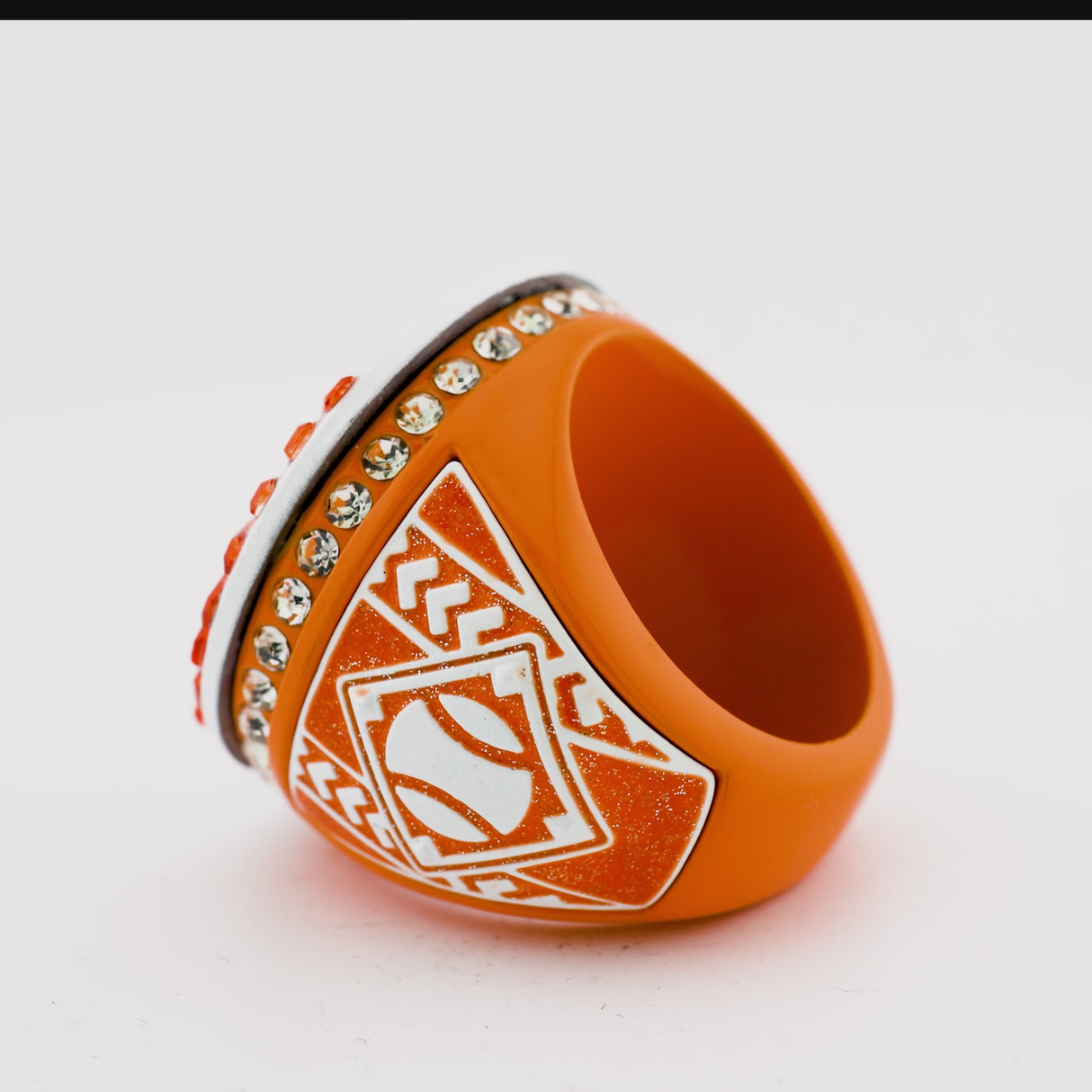 GEN26E Glitter Orange Champions Ring