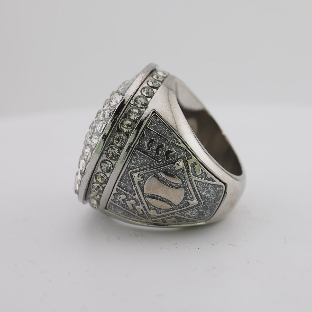 GEN26E Glitter Silver Finalist Ring