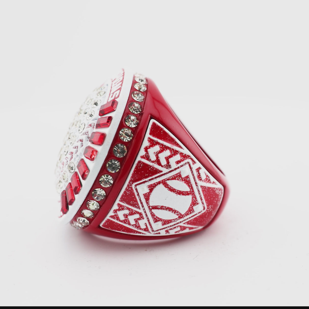 GEN26E Glitter Red Champions Ring